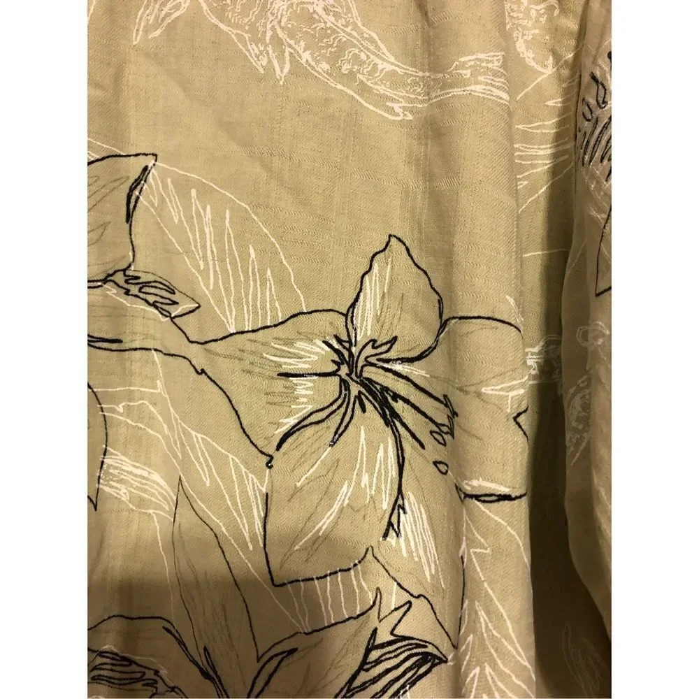 Izod Golf 100% Silk Washable Medium (M) Floral Button Down